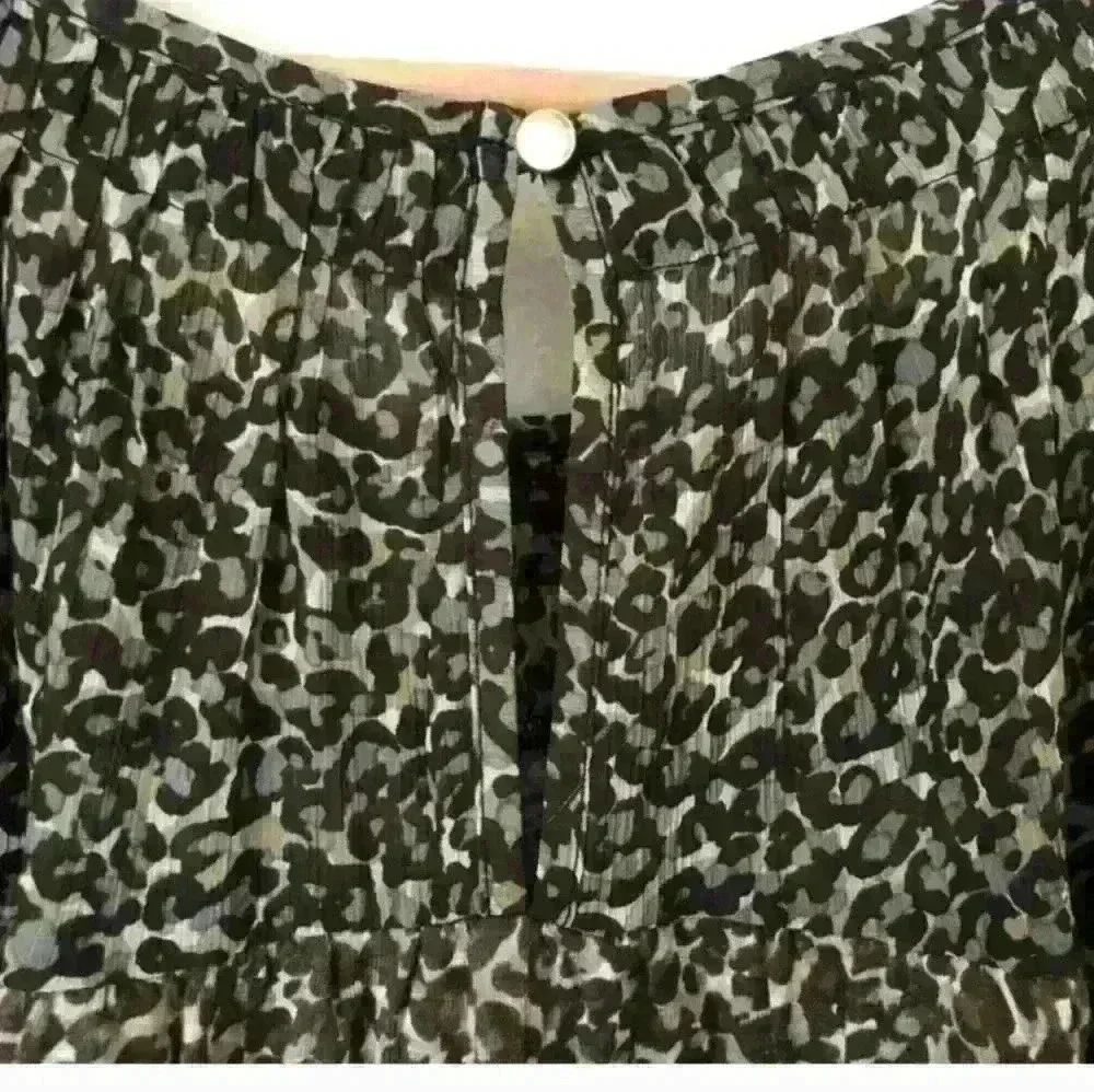 🌻Ann Taylor LOFT Leopard Animal Print Semi Sheer Puff Sleeve Top Tan Black